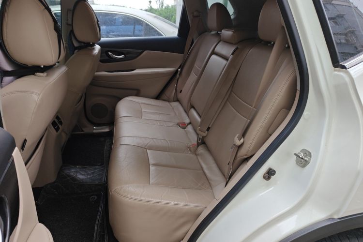 Used Nissan X-Trail 2017 2.0L CVT Comfort Edition 2WD Left Rear Seat