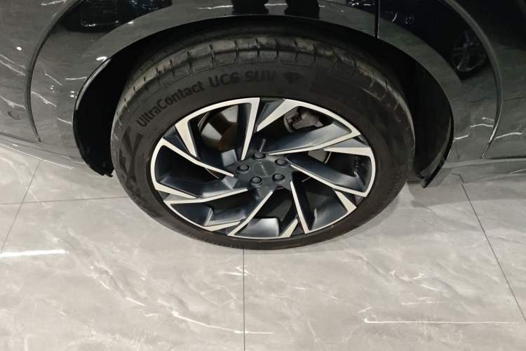 Used Lynk & Co 09 EM-P 2021 2.0T PHEV Halo Six-Seater Right Rear Wheel Hub