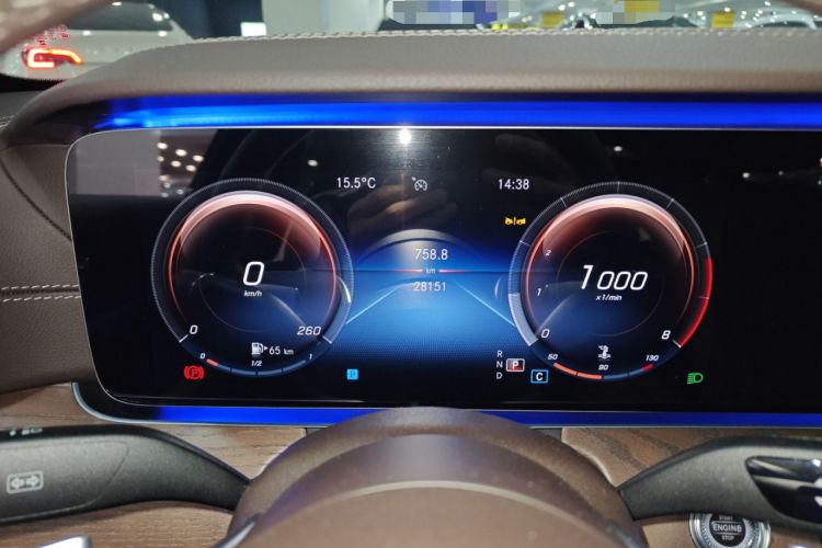 Used Mercedes-Benz E-Class 2023 Facelift E 260 L
