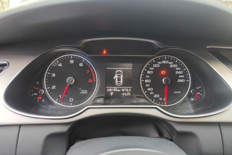 Used Audi A4L 2013 35 TFSI Automatic Standard Model
