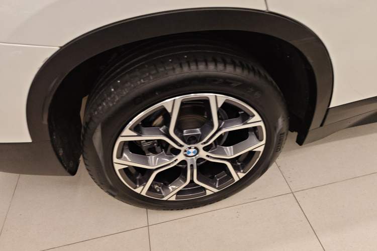 Used BMW X1 2020 sDrive25Li Leading Model Right Rear Wheel Hub