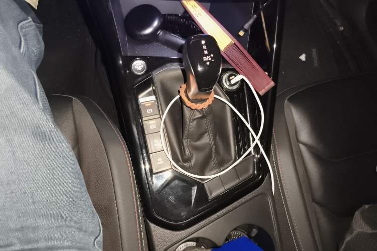 Used Volkswagen Tayron 2021 280TSI Two-Wheel Drive Luxury Smart Connectivity Version Gear Lever