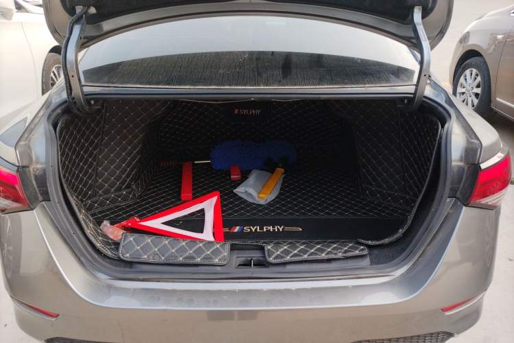 Used Nissan Sylphy 2021 1.6L XL CVT Enjoyment Edition Trunk