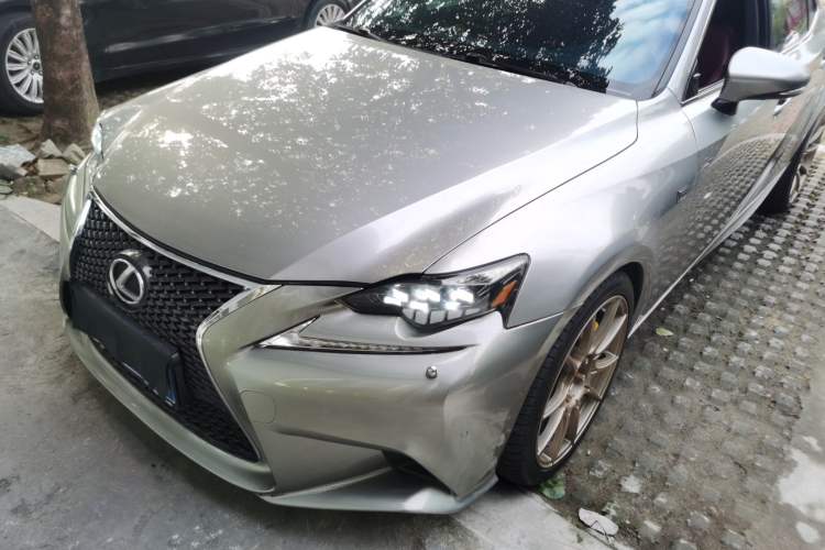 Used Lexus IS 2015 200t F SPORT