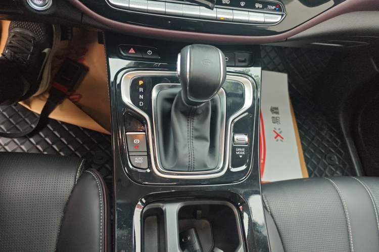 Used GAC Trumpchi M6 2023 PRO 270T DCT Luxury Edition
