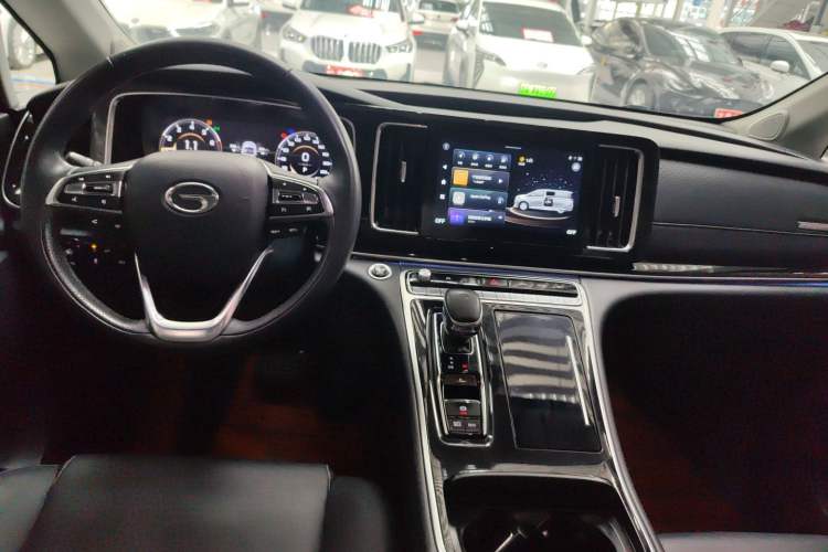 Used GAC Trumpchi M8 2021 Lingxiu Series 390T Deluxe Edition
