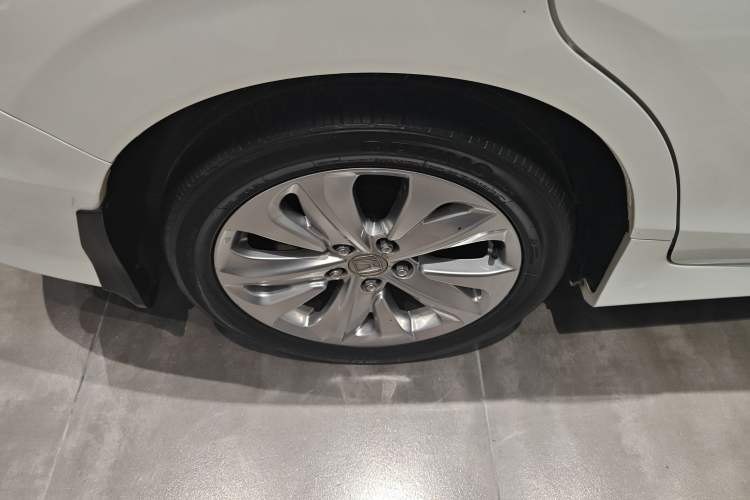 Used Honda Jade 2020 1.8L automatic Comfort version Exterior 8