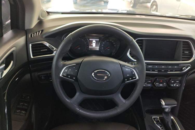 Used GAC Trumpchi GS4 2017 235T Automatic Two-Wheel Drive Luxury Smart Connectivity Version
