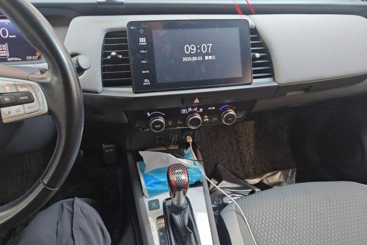 Used Honda LIFE 2021 1.5L CVT CRO-SS Fun Edition
