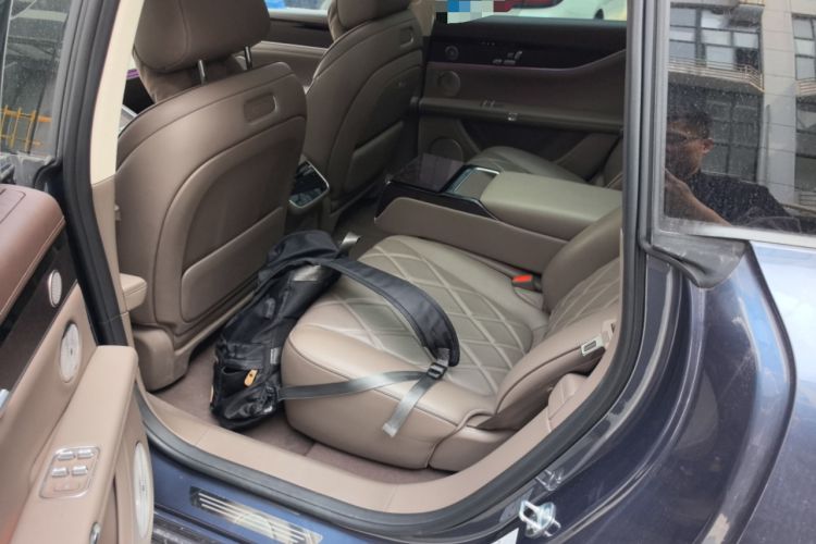 Used Hima Stelato S9 2025 Extended-Range Ultra Left Rear Seat