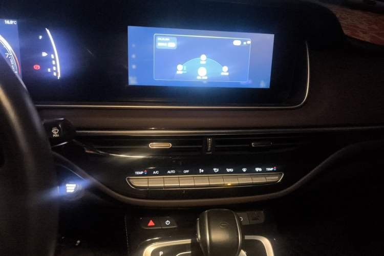 Used GAC Trumpchi M6 2023 PRO 270T DCT Luxury Edition
