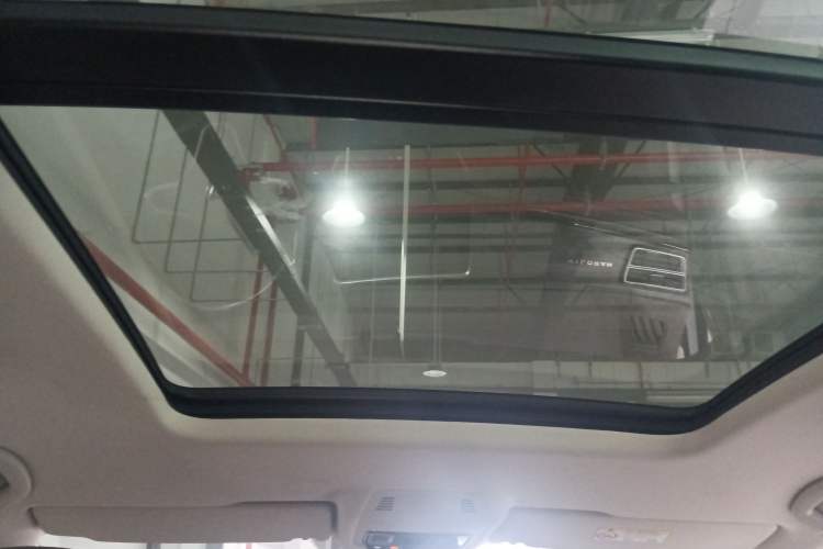 Used Volkswagen Viloran 2024 330TSI Luxury Edition