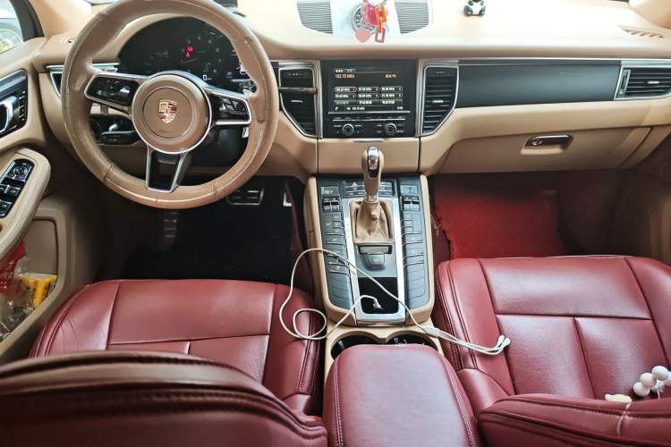 Used Porsche Macan 2014 Macan 2.0T
