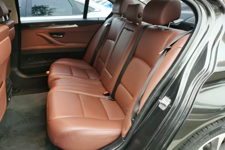 Used BMW 5 Series 2017 525Li Leading Model
