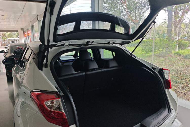 Used Toyota C-HR 2020 2.0L Leading Edition
