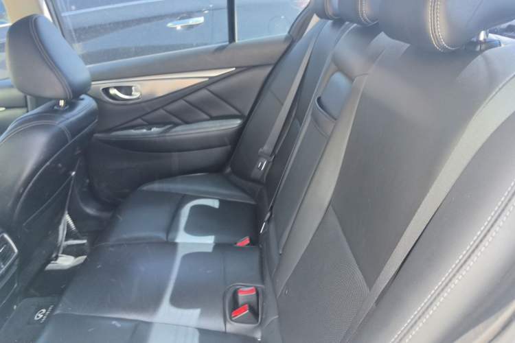 Used Infiniti Q50 2014 3.7L Comfort Edition
