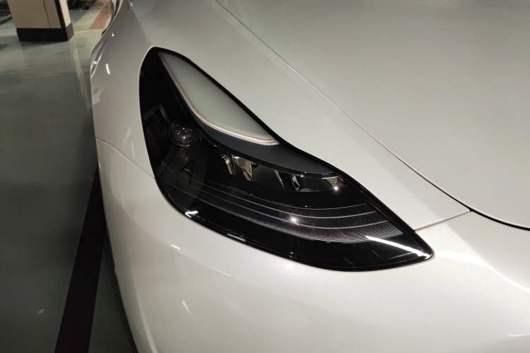 Used Tesla Model Y 2022 Rear-Wheel-Drive Version
