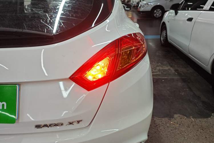 Used Changan Eado 2015 1.6L Manual Junku Model China V Standard
