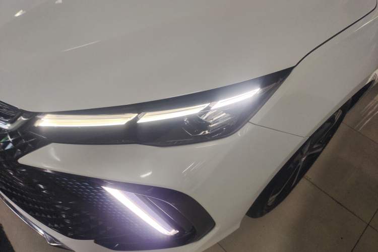 Used Geely Auto Emgrand L 2022 1.4T CVT Flagship Edition Left Front Headlight