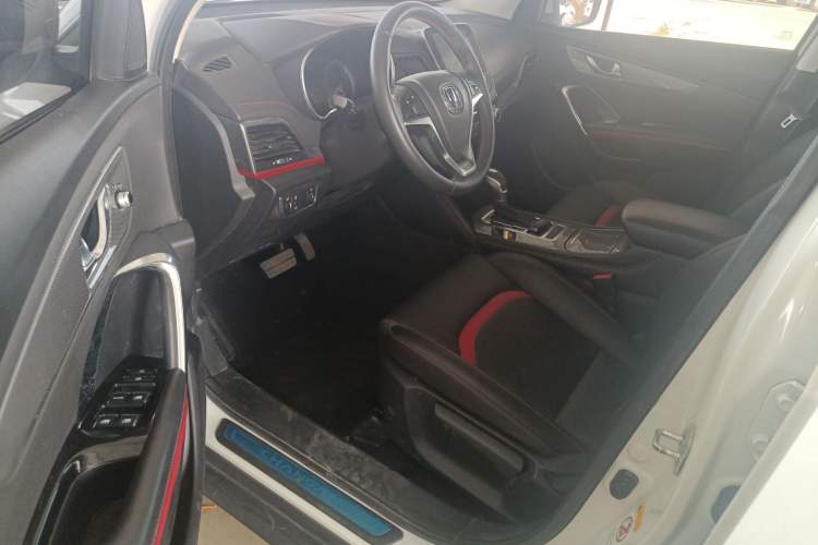 Used CHANGAN CS55 2017 1.5T Automatic Colorful Edition
