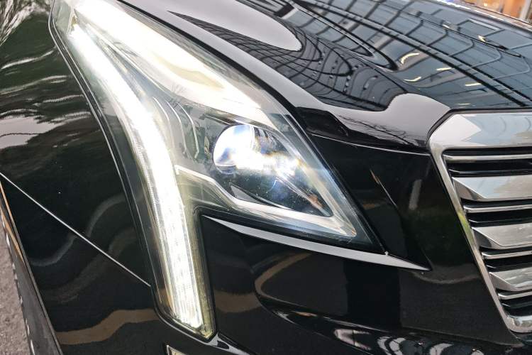 Used Cadillac XT5 2016 28T Four-Wheel Drive Luxury Model