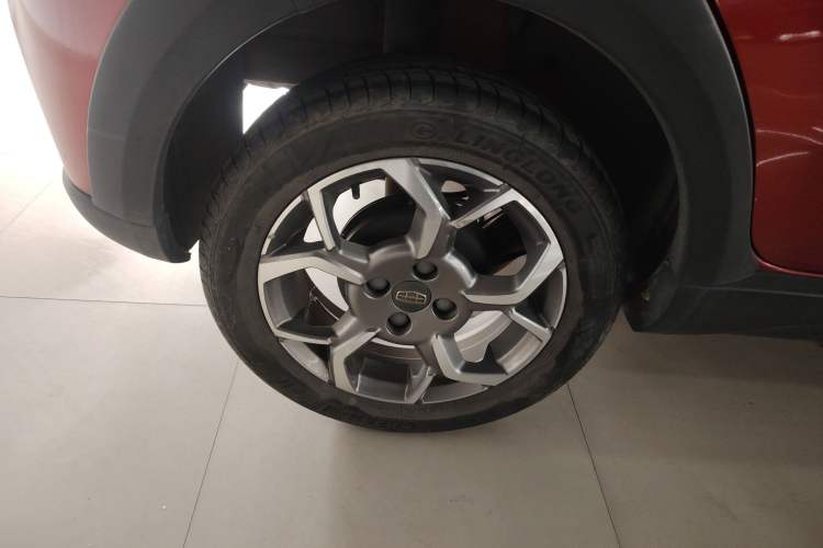 Used Geely Auto Vision X1 2017 1.3L Manual Frenzy Edition