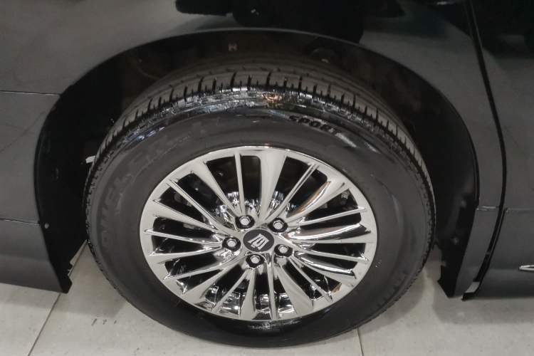 Used Toyota Vellfire 2021 Crown Dual-Engine 2.5L HV Luxury Edition