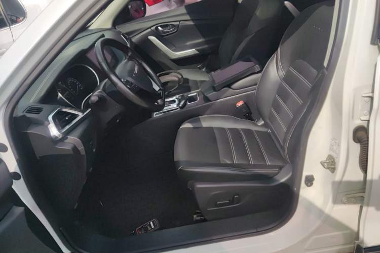 Used Venucia T90 2017 2.0L CVT Smart Edition Left Front Seat