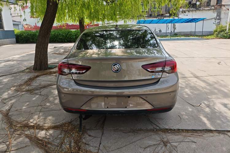 Used Buick Regal 2017 30H Elite Version
