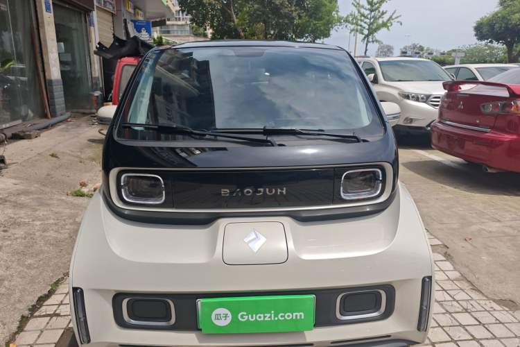 Used Baojun KiWi EV 2022 Artist Lite Edition Lithium Iron Phosphate Front