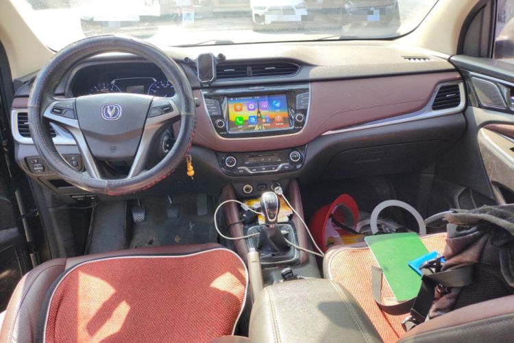 Used CHANGAN Lingxuan 2017 1.6L Manual Happiness Edition Interior 2