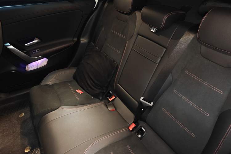 Used Mercedes-Benz A-Class 2024 Updated A 200 L Fashion Version Left Rear Seat
