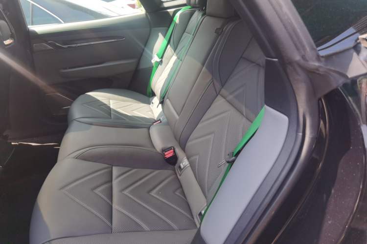 Used Zeekr 001 2023 WE Edition 100 kWh
