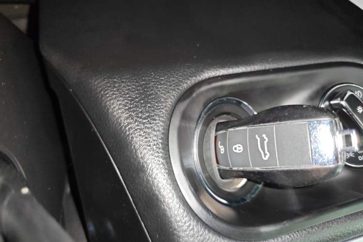 Used Porsche Macan 2014 Macan 2.0T