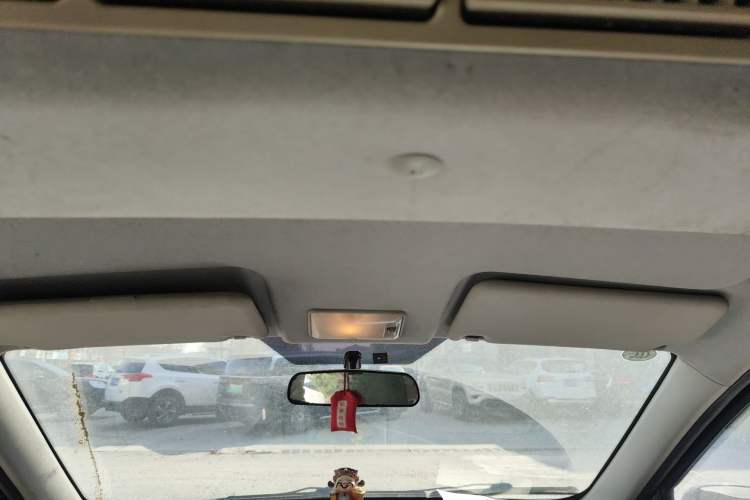Used BAIC Weiwang M20 2014 1.5L practical type BJ415A Headliner