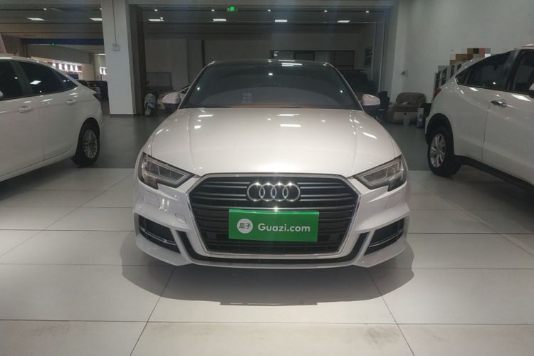Used Audi A3 2019 Limousine 35 TFSI Fashion Edition China VI Emission Standard