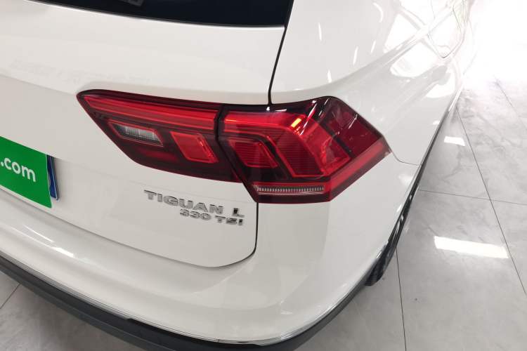 Used Volkswagen Tiguan L 2018 330TSI Automatic Two-Wheel Drive Luxury Edition
