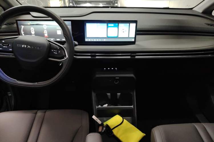 Used SAIC MAXUS Dajia 7 2024 Revised Version Super Hybrid Long-Range Edition Enjoyment Version Gear Lever