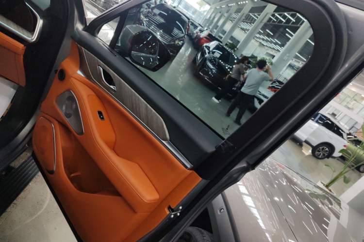 Used Wey Lanshan 2023 Four-Wheel Drive Ultra-Long Range Version
