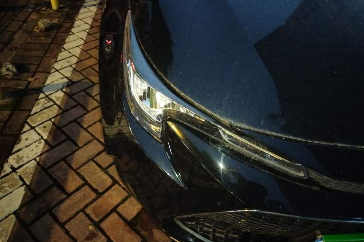 Used Toyota Levin 2019 Dual-Engine 1.8H E-CVT Luxury Edition China V Standard Right Front Headlight