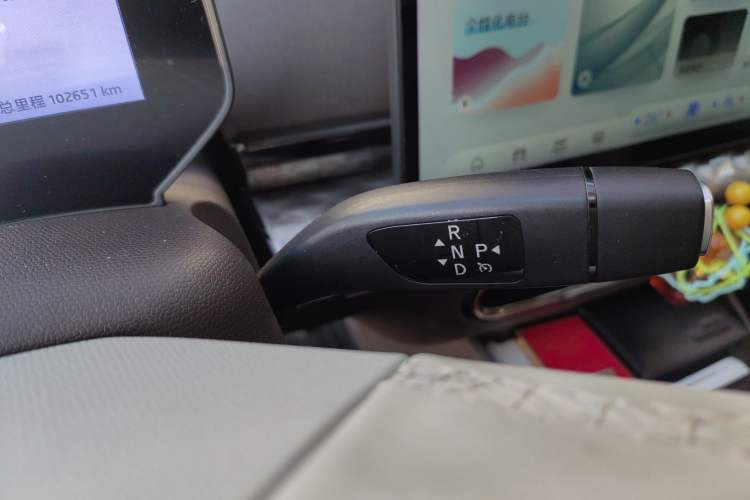 Used JAC Yiwei 3 2023 405km Pro