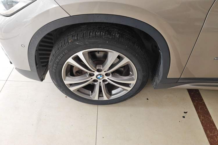 Used BMW X1 2016 sDrive20Li Luxury Model Left Front Wheel Hub