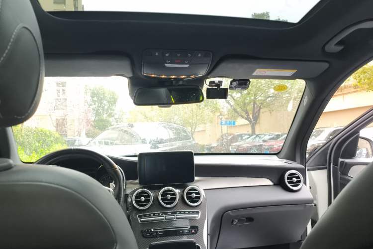 Used Mercedes-Benz GLC AMG 2018 AMG GLC 63 4MATIC+ Headliner