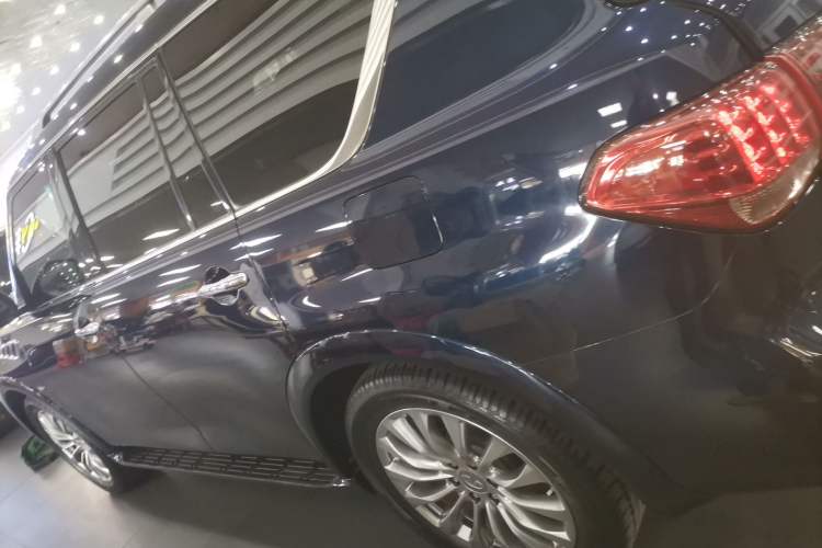 Used Infiniti QX80 2016 5.6L 4WD