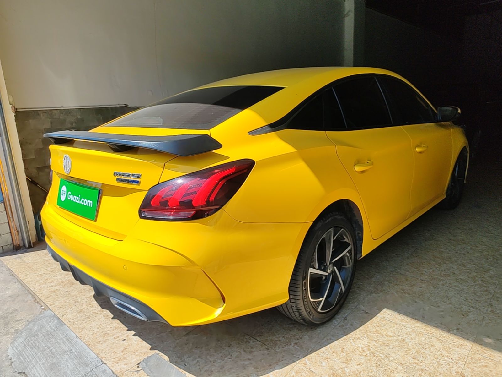 MG 5 2021 Revised 300TGI DCT Qingshè Luxurious Enjoyment Edition — снимка 6