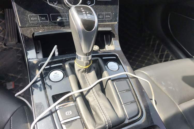 Used Hongqi H5 2019 30TD Dynamic Edition