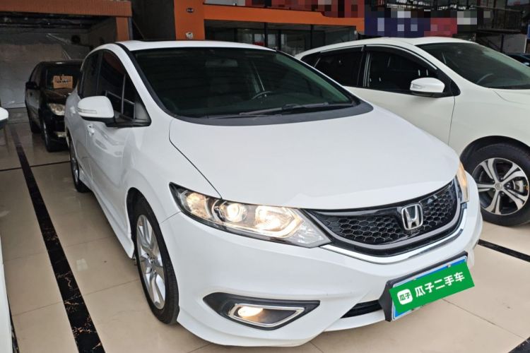 Used Honda Jade 2014 1.8L Automatic Comfort Elite Version 5 Seats

