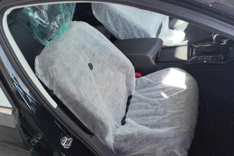 Used Volkswagen Passat New Energy 2025 430 PHEV Hybrid Business Edition
