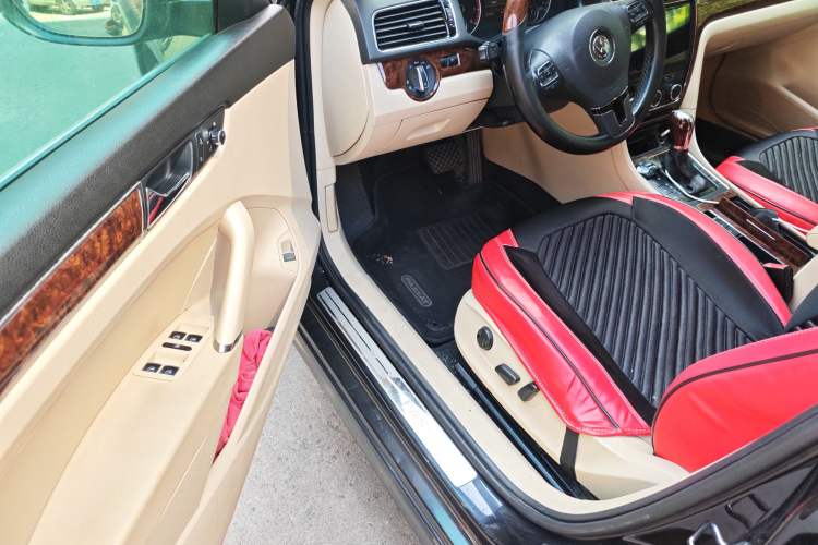 Used Volkswagen Passat 2011 2.0 TSI DSG Ultimate Edition
