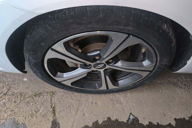 Used Chery Arrizo 5 2019 Revised PRO 1.5L CVT Youth Edition China VI Standard Left Front Wheel Hub